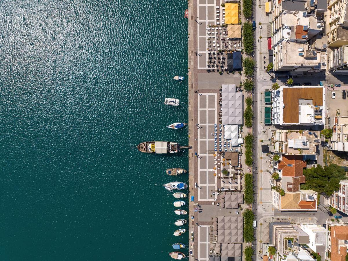 Grand Hotel Каламата Экстерьер фото