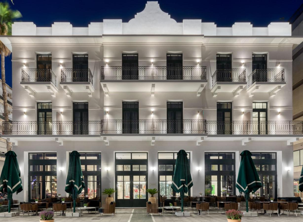 Grand Hotel Каламата Экстерьер фото